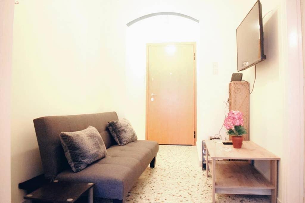 Athens Central 2Bd Apartment At Acropolis Plaka Exterior photo